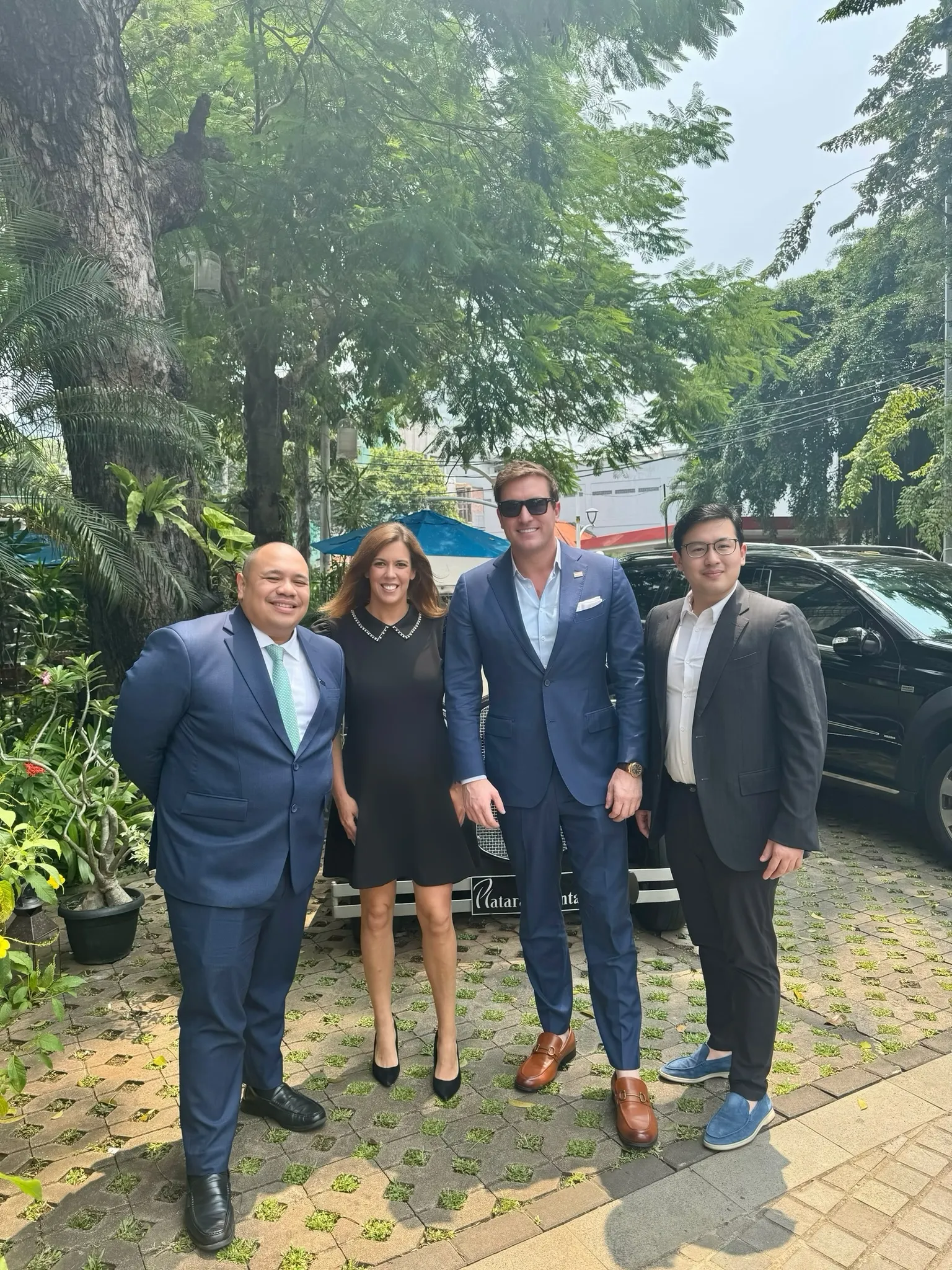 government-affairs-13